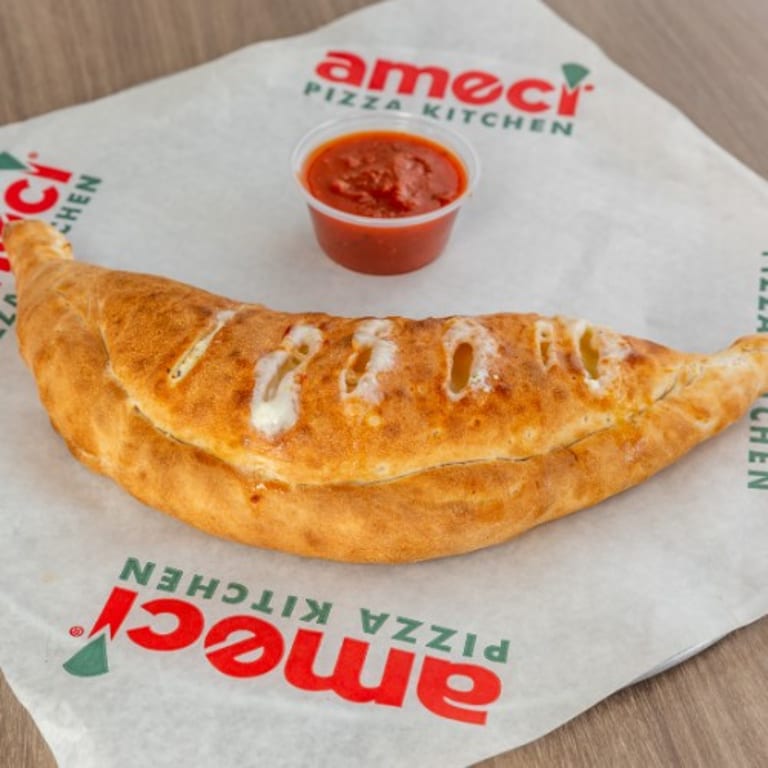 Delicious Calzones: A Taste of Italy